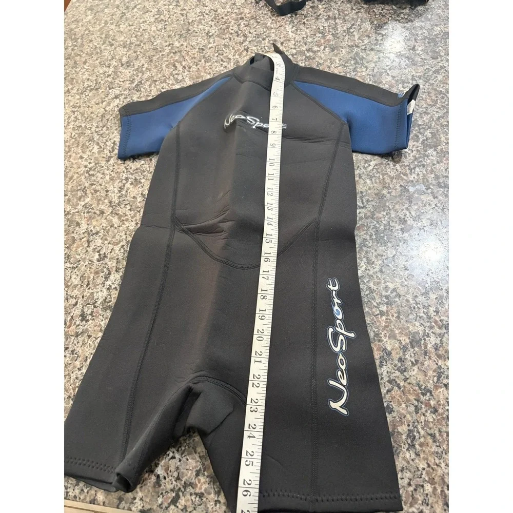NeoSport Youth Size‎ 8 Shorty Wetsuit Black Short Sleeve Neoprene Spring Suit